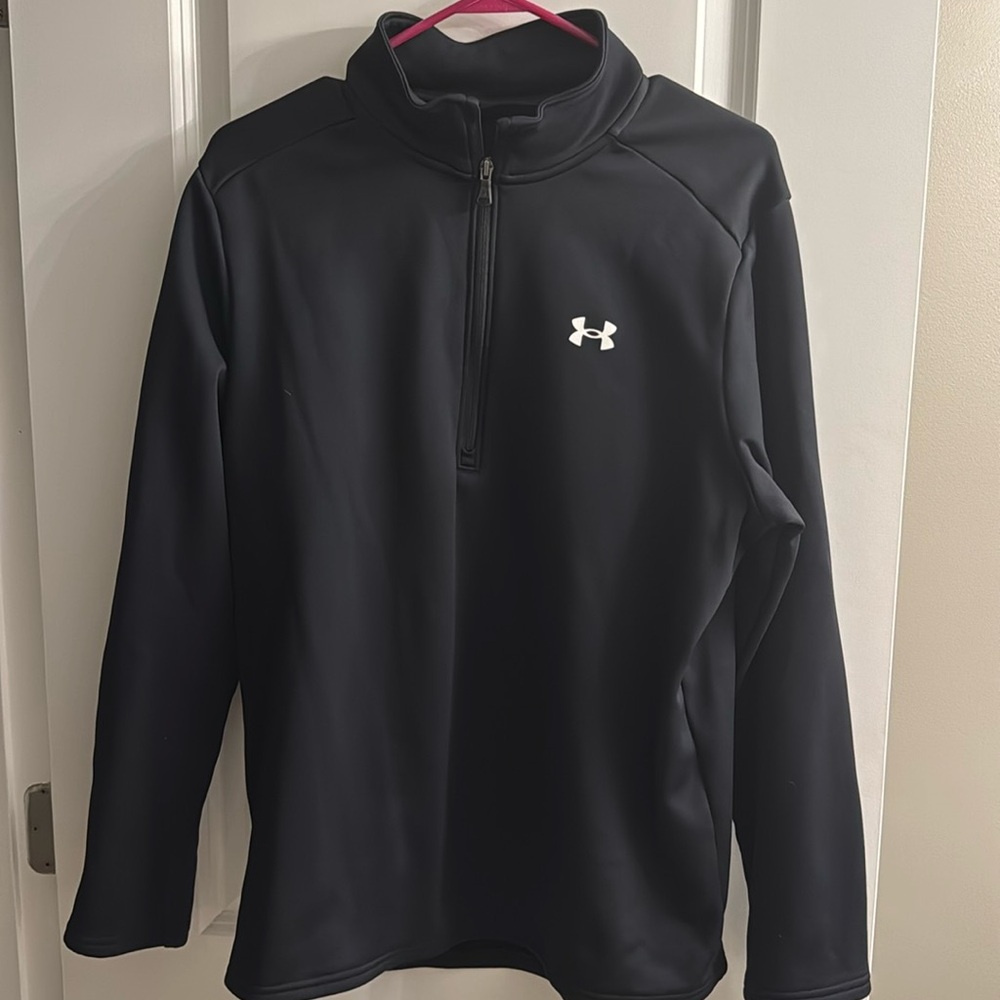 Under armour quarter zip size XL
